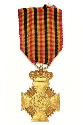 Военная награда "За храбрость и самоотверженность" Металл Бельгия, первая треть XX века г эти монограммы были отменены инфо 9742k.