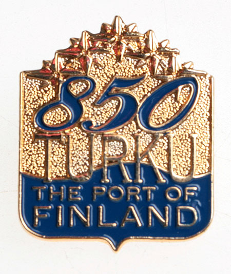 Значок "850 Turku The Port of Finland" Металл, эмаль Финляндия, 2000 год стал не ранее XIII в инфо 10312k.